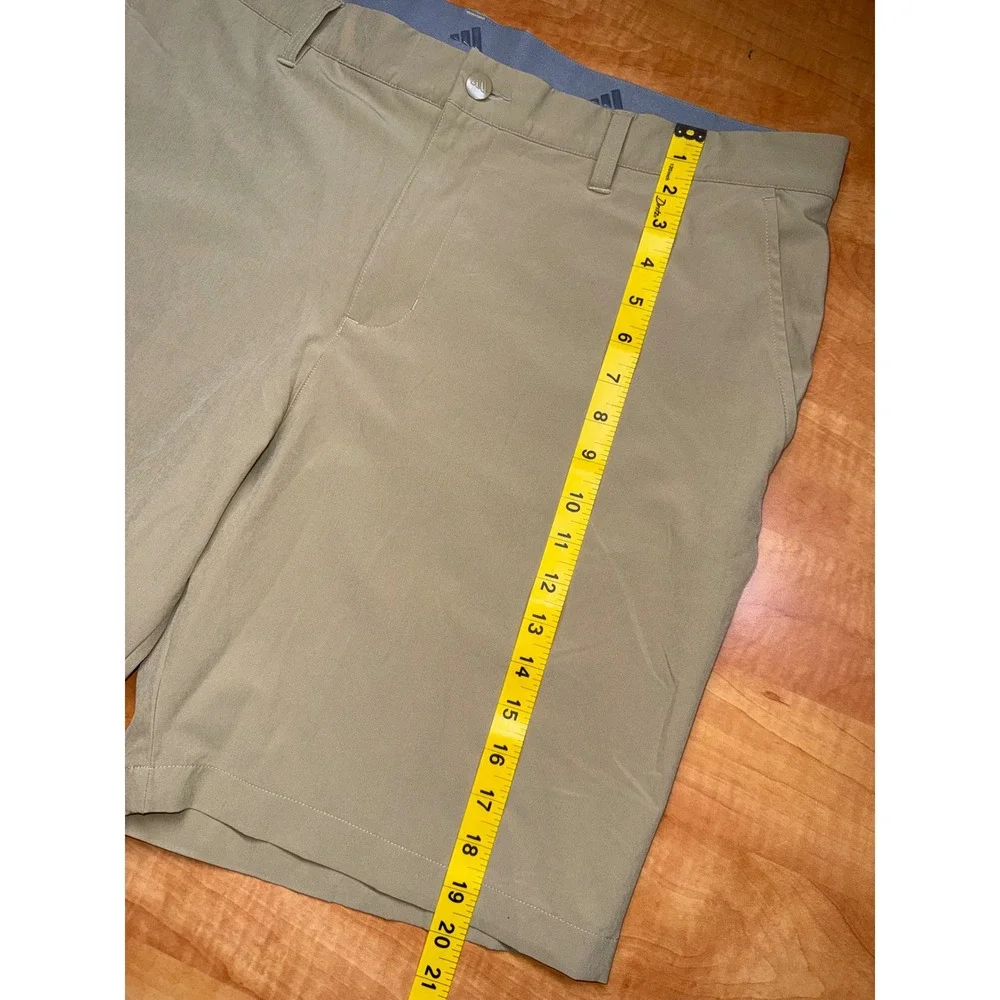 Adidas Golf Ultimate365 Shorts Mens 38 Khaki Tan Stretch Performance